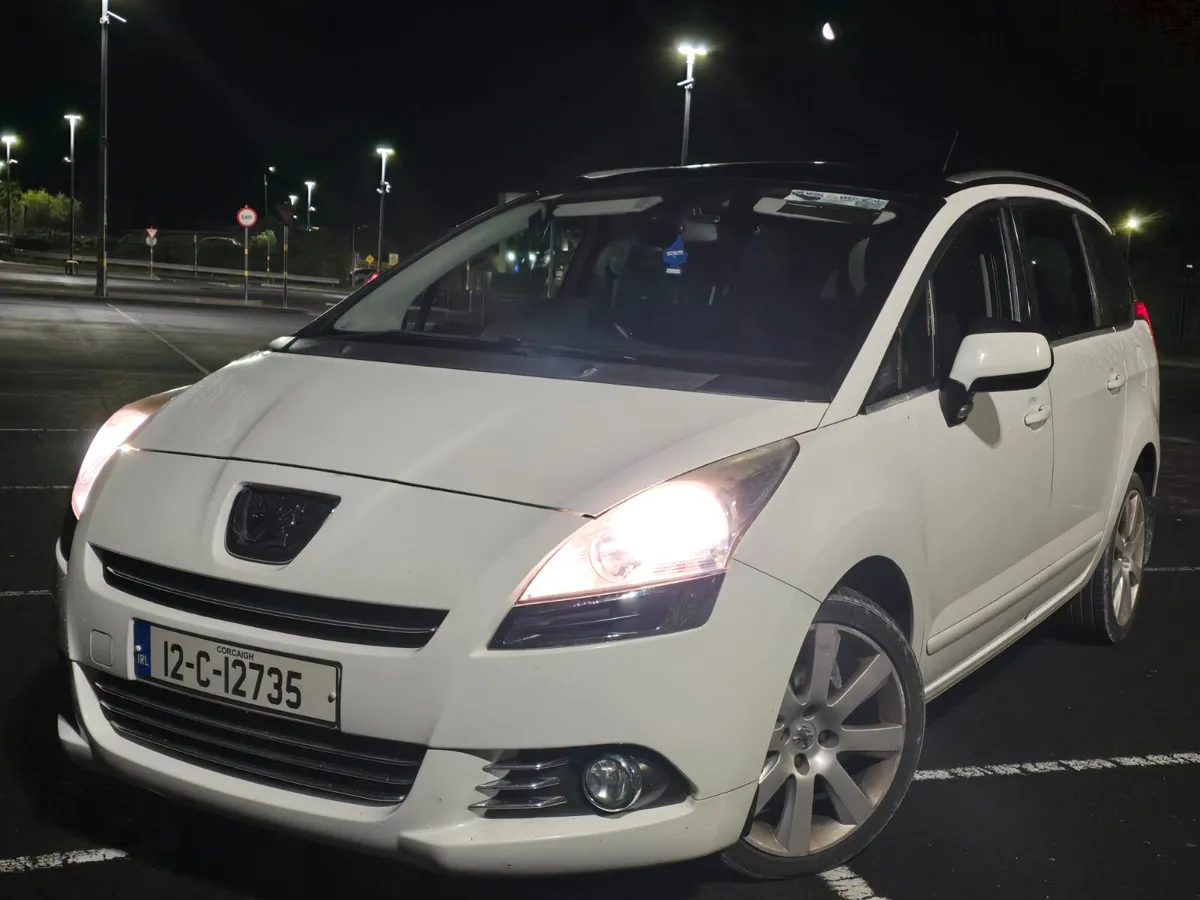 Auto Peugeot 5008 2012 automatic  7 seats €2650 - Image 2
