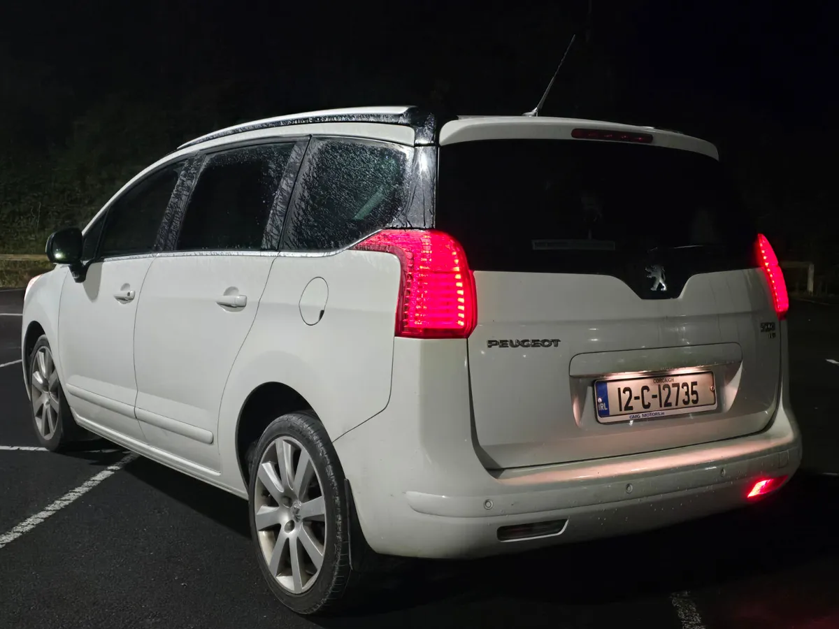Auto Peugeot 5008 2012 automatic  7 seats €2650 - Image 4