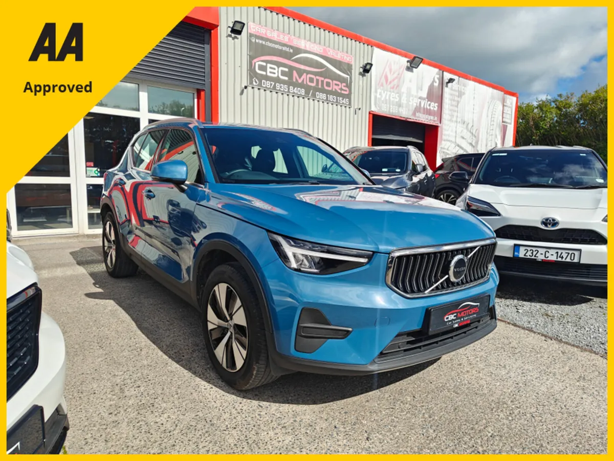 Volvo XC40 RECHARGE T4 CORE BRIGHT - Image 2