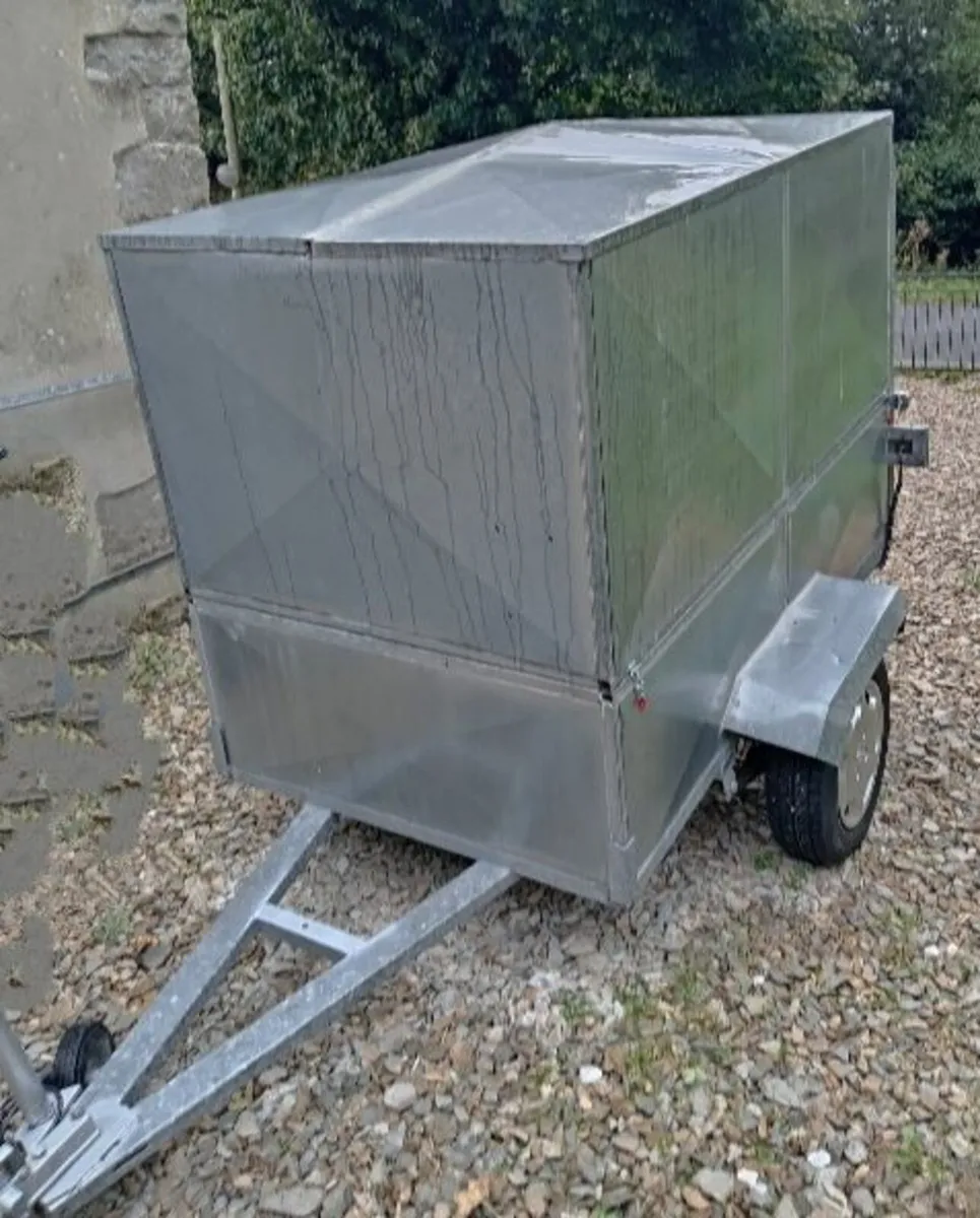 Galvanized enclosed trailer - Image 2