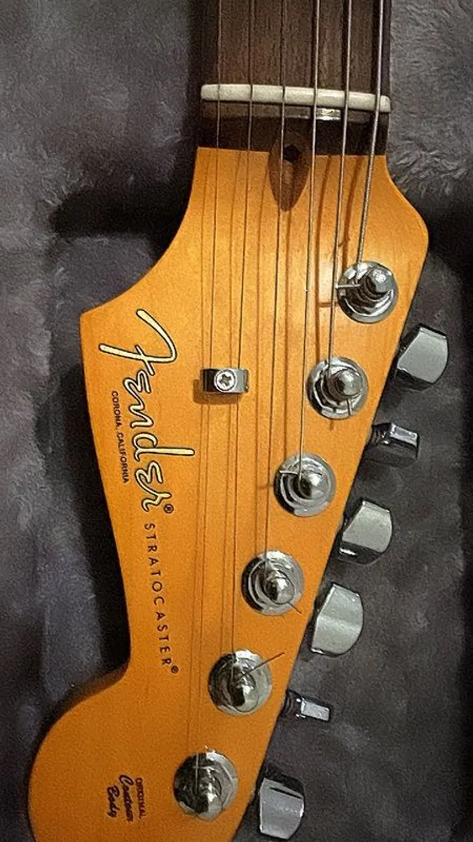 Fender American Professional II Stratocaster Dark Night SSS - Image 4