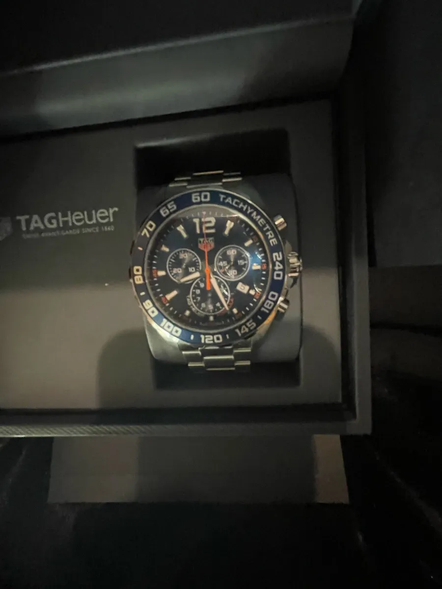 TAG HEUER FORMULA 1 CHRONOGRAPH BLUE DIAL - Image 4