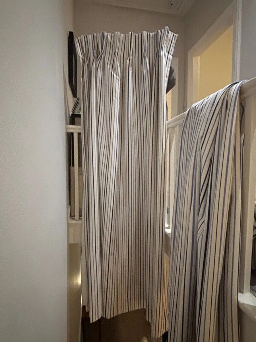 Curtains - Image 1