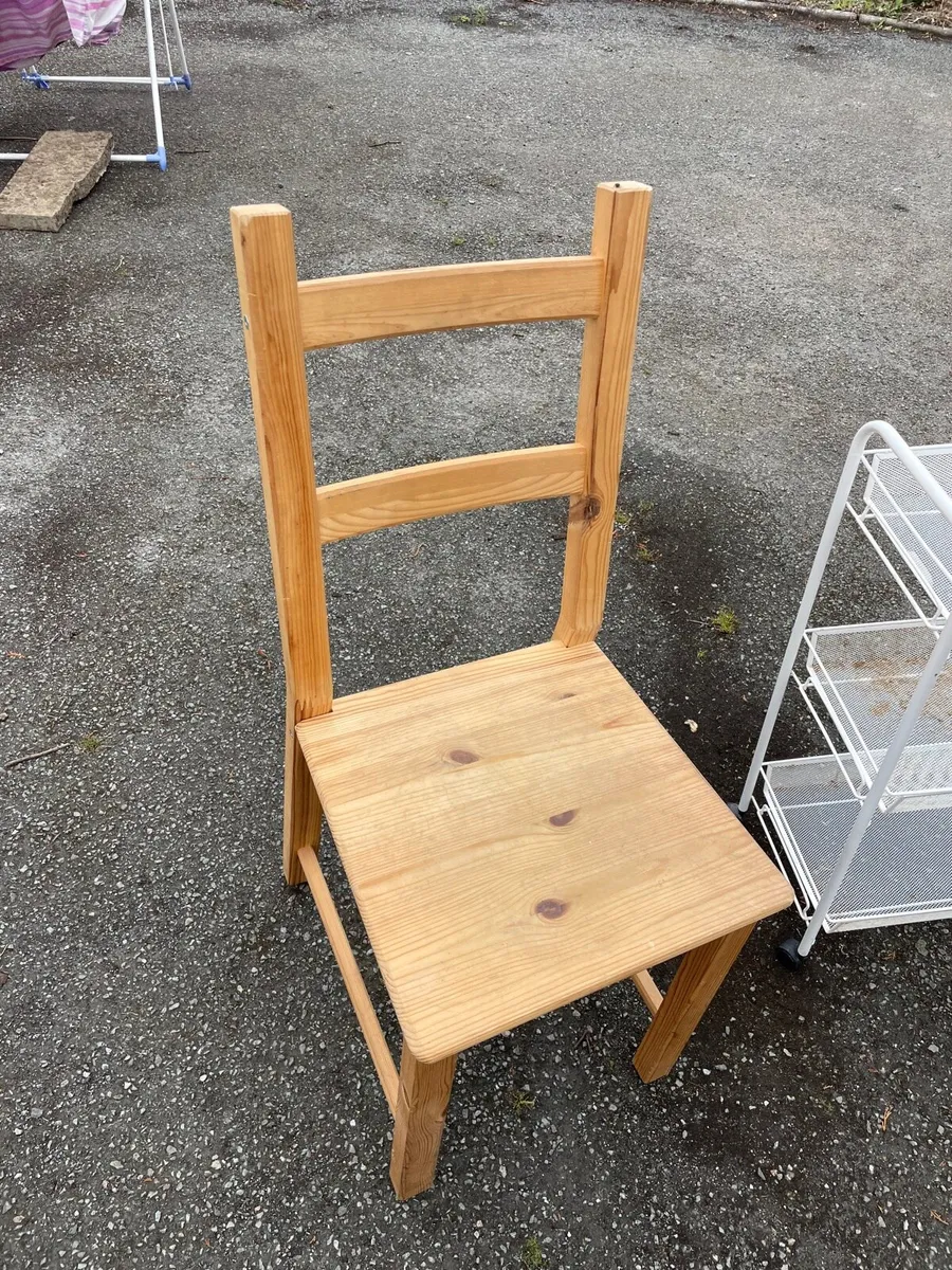Wooden single chair €15 - Image 3