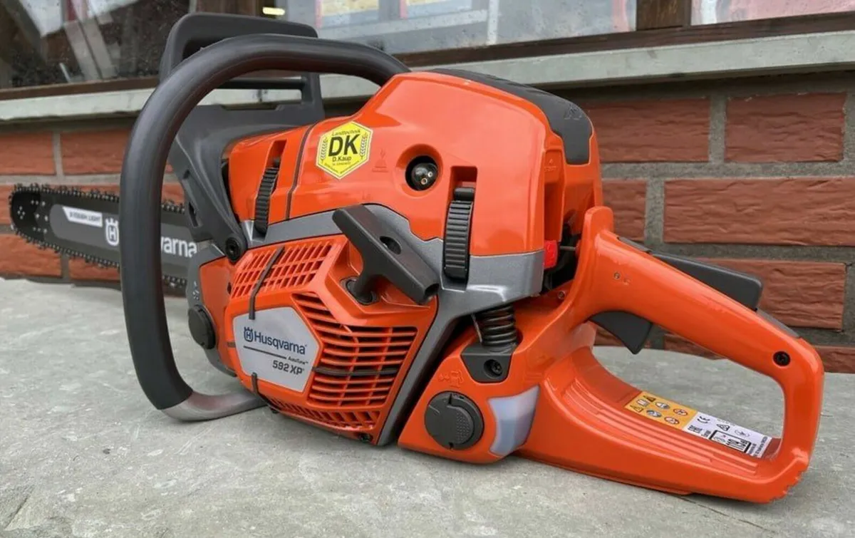 Husqvarna 592XP G 60cm chainsaw - Image 2