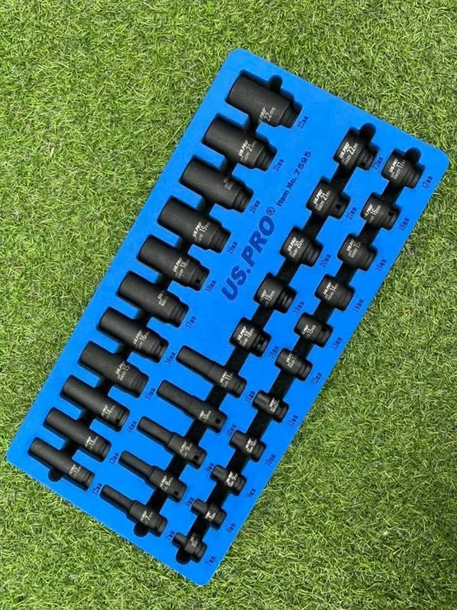 32pc 3/8" deep and shallow Impact Sockets - Image 1