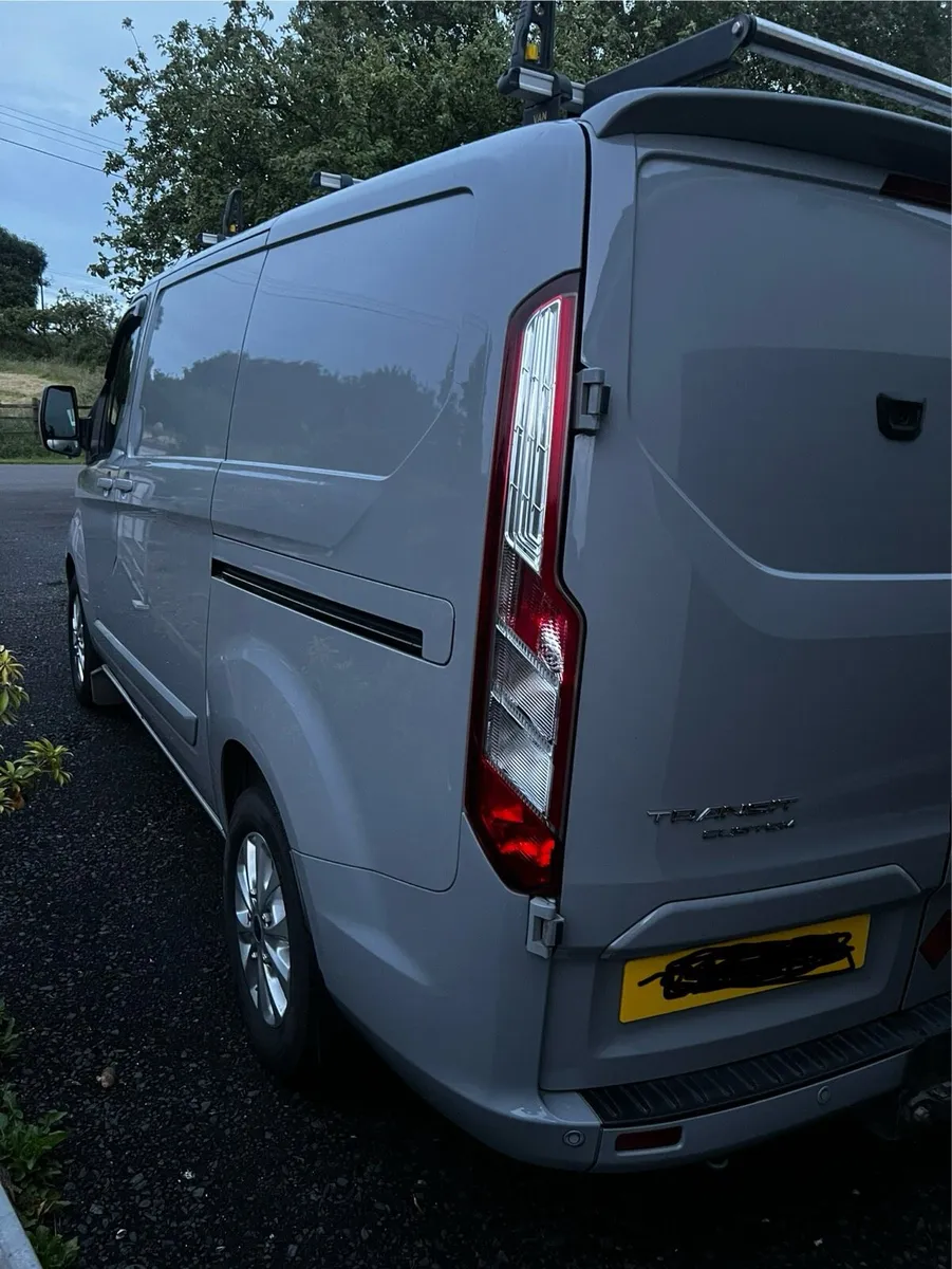 Ford Transit Custom 170bhp Automatic - Image 3