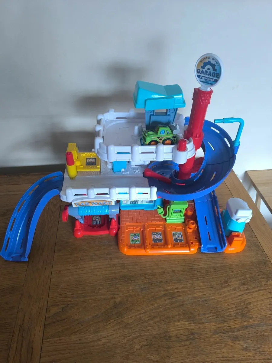 VTech Car Garage