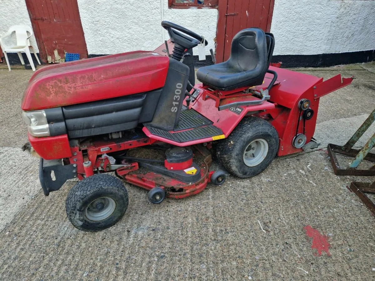 Rideon lawnmower - Image 2