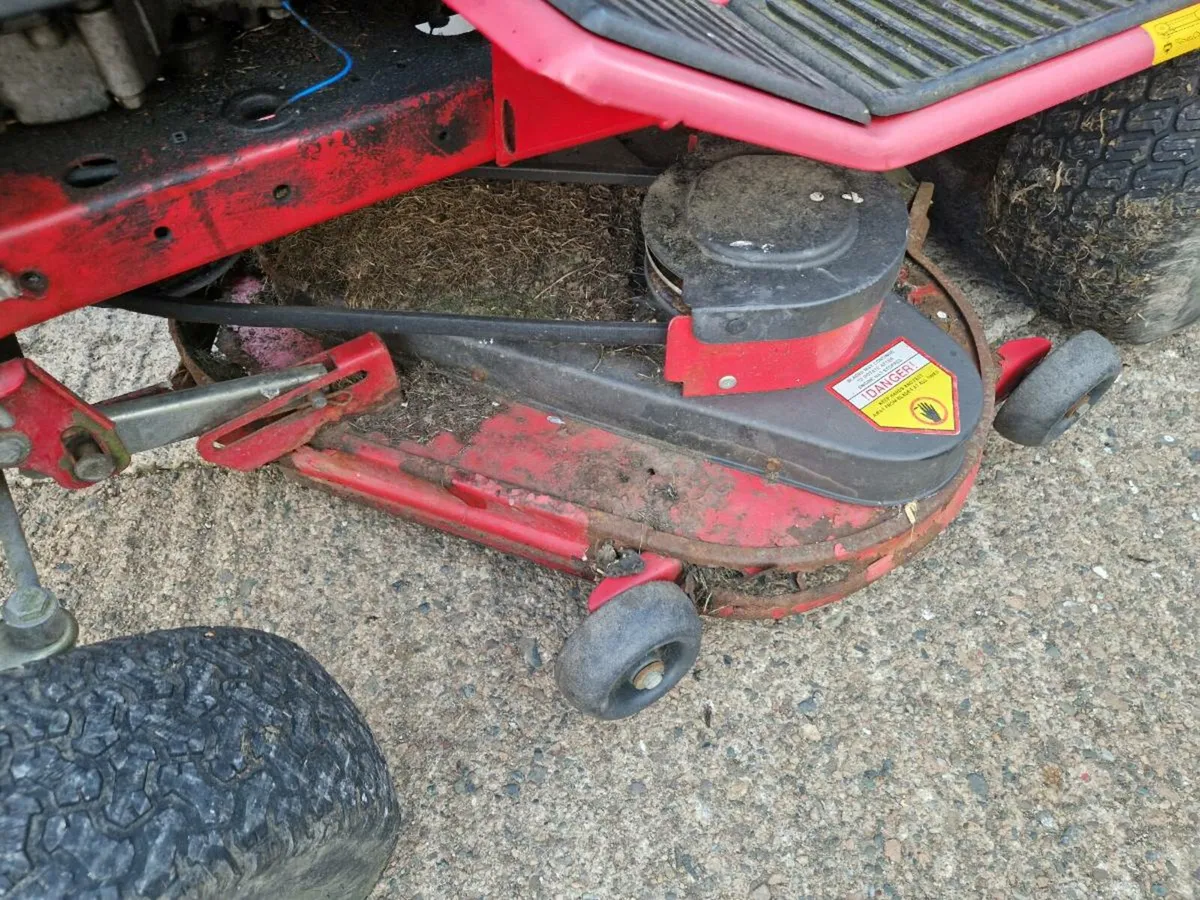 Rideon lawnmower - Image 4