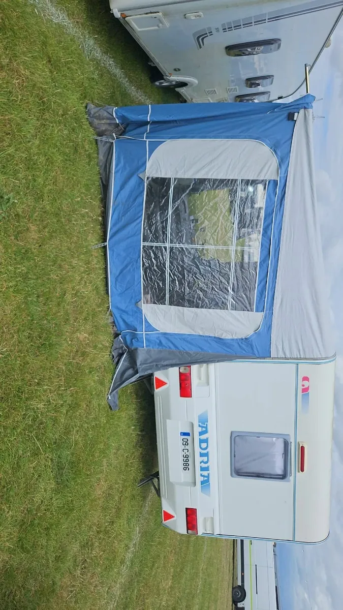 Caravan - Image 4