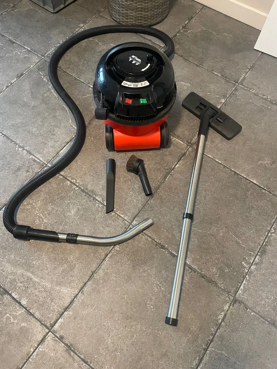 Henry Hoover - Image 4