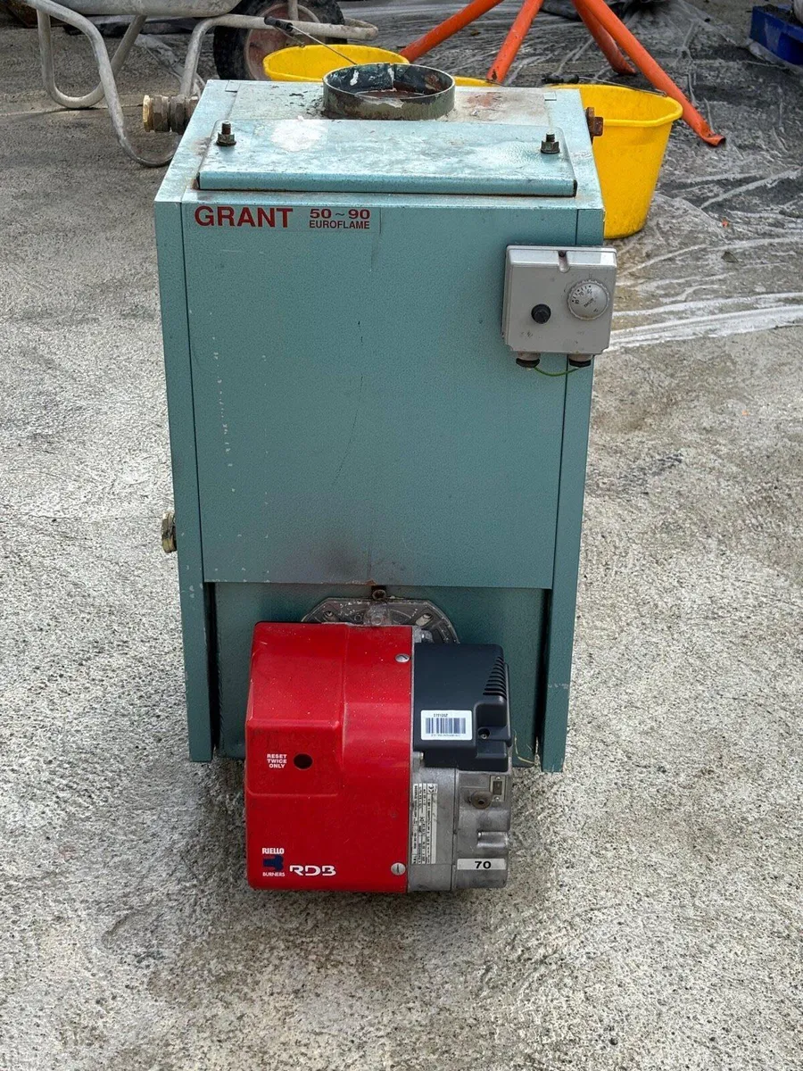 Oil boilers and stove - Image 2