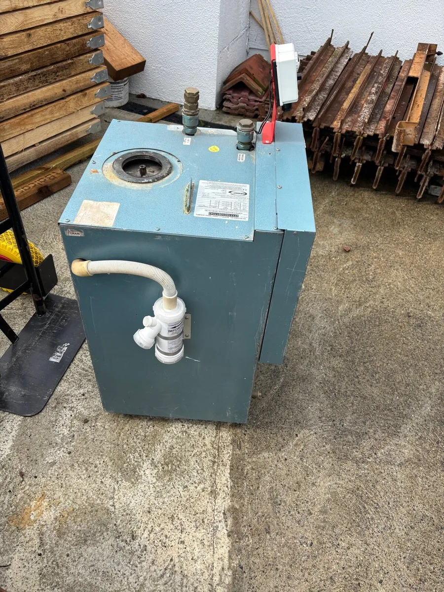 Oil boilers and stove - Image 3