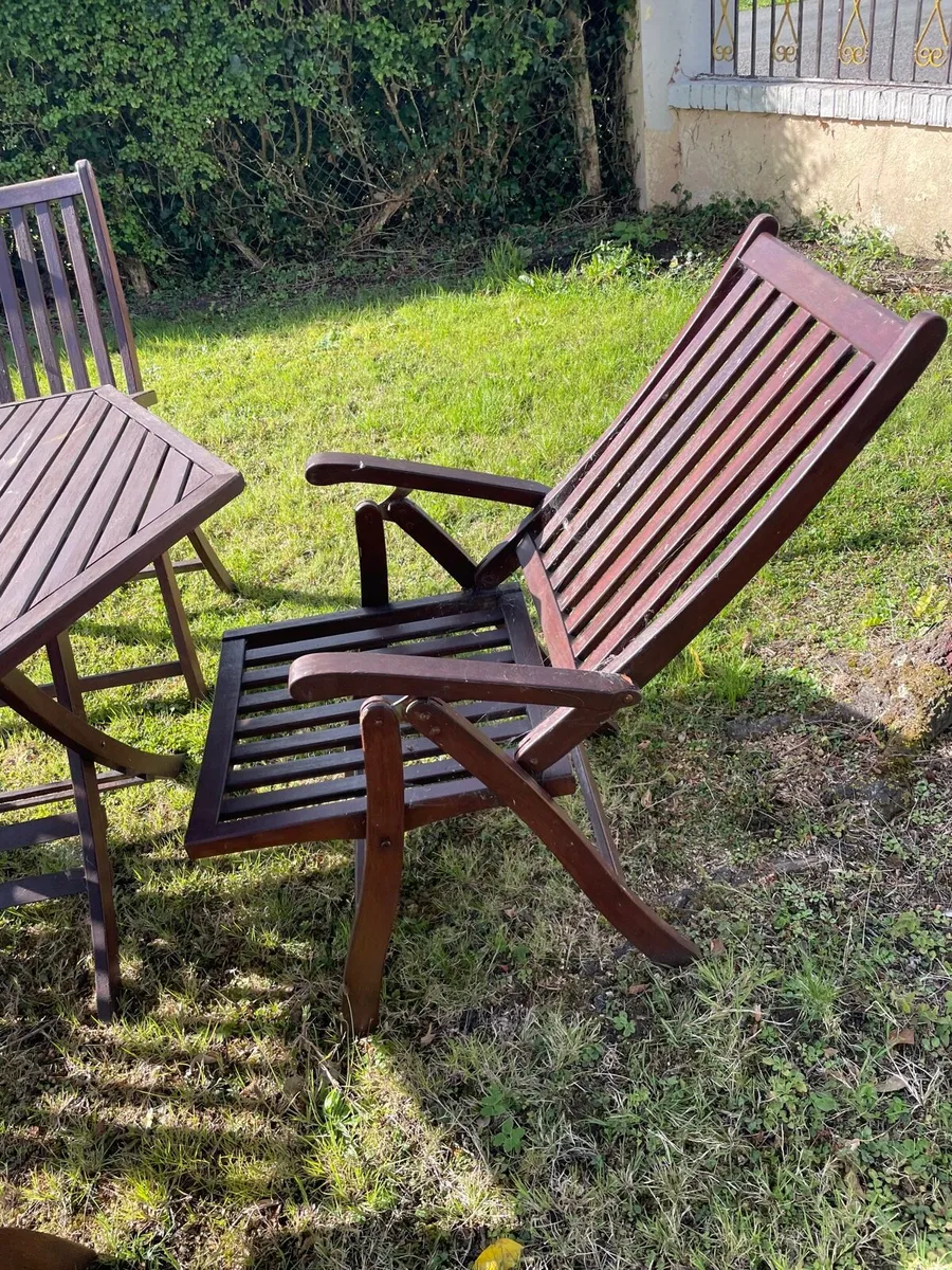 Foldable garden table and 4 chairs - Image 3