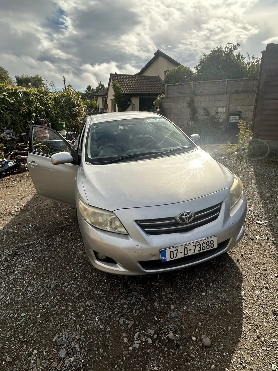 Toyota Corolla - Image 1