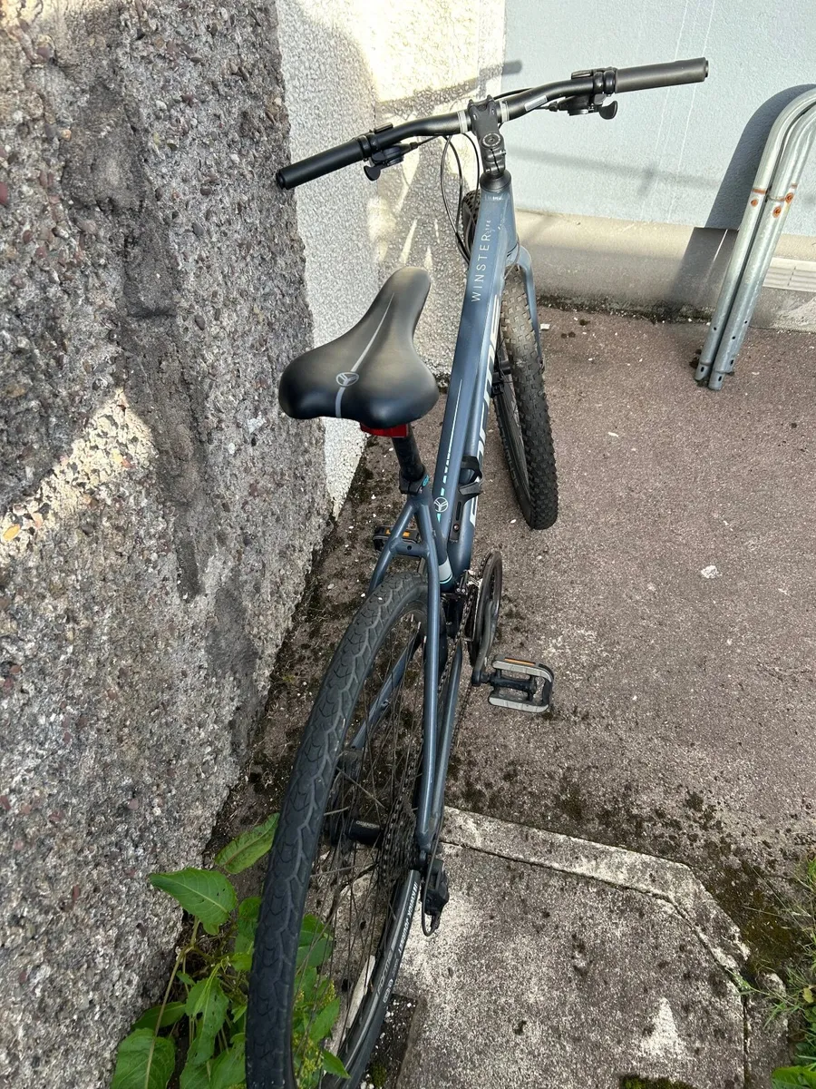 LADYS 24/SPEED hybrid ladies BIKE - Image 2