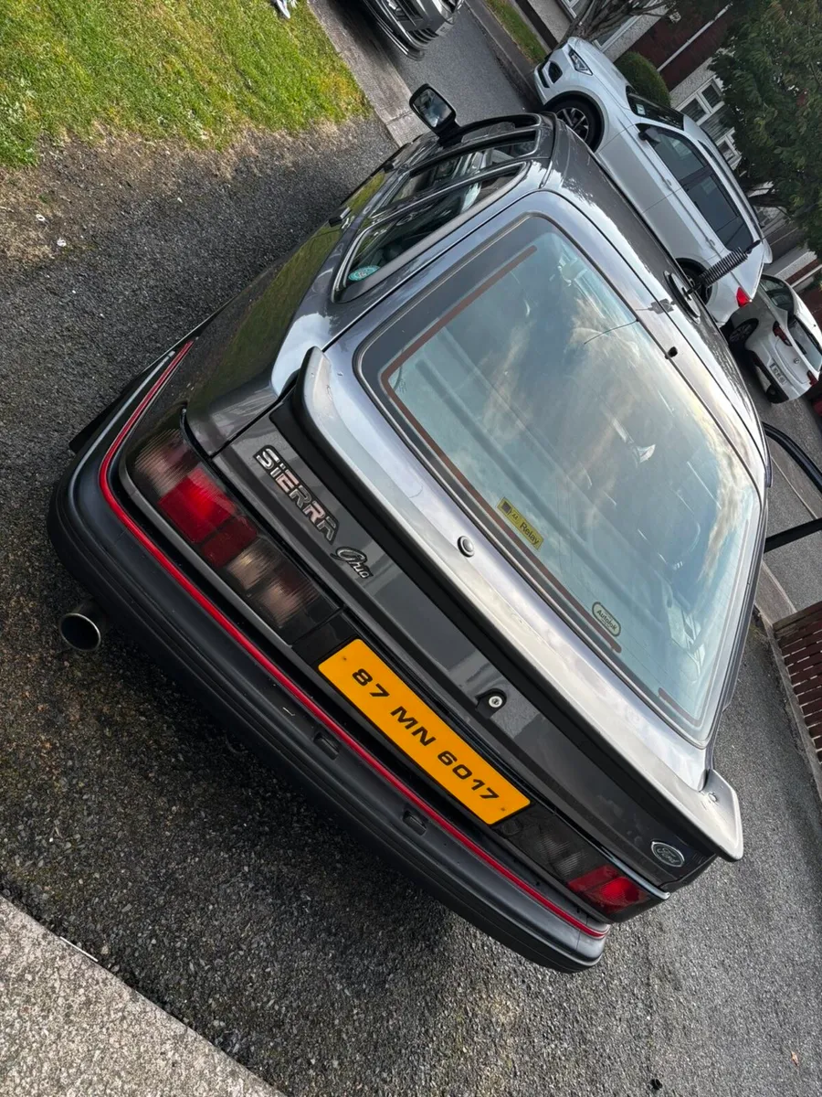 Ford Sierra - Image 1