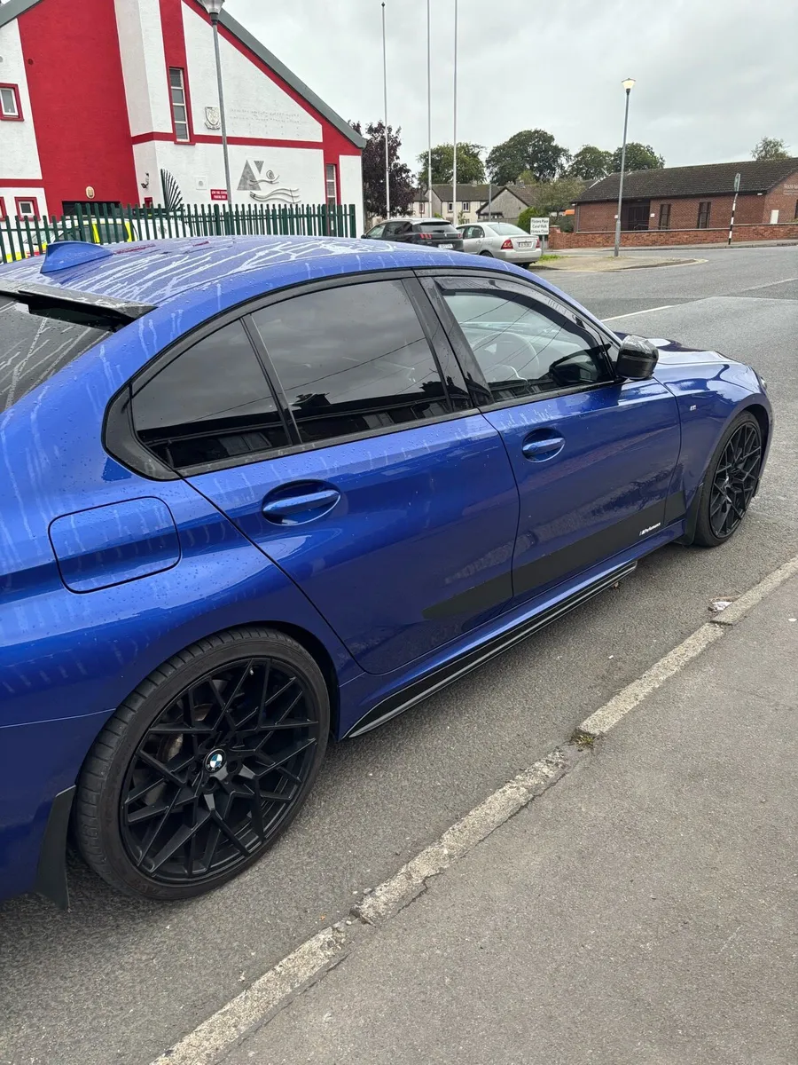 BMW 320d 191 - Image 3