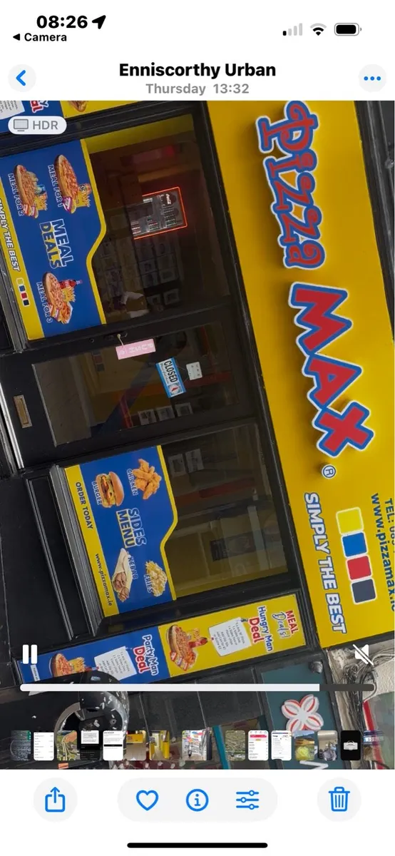 Pizza shop