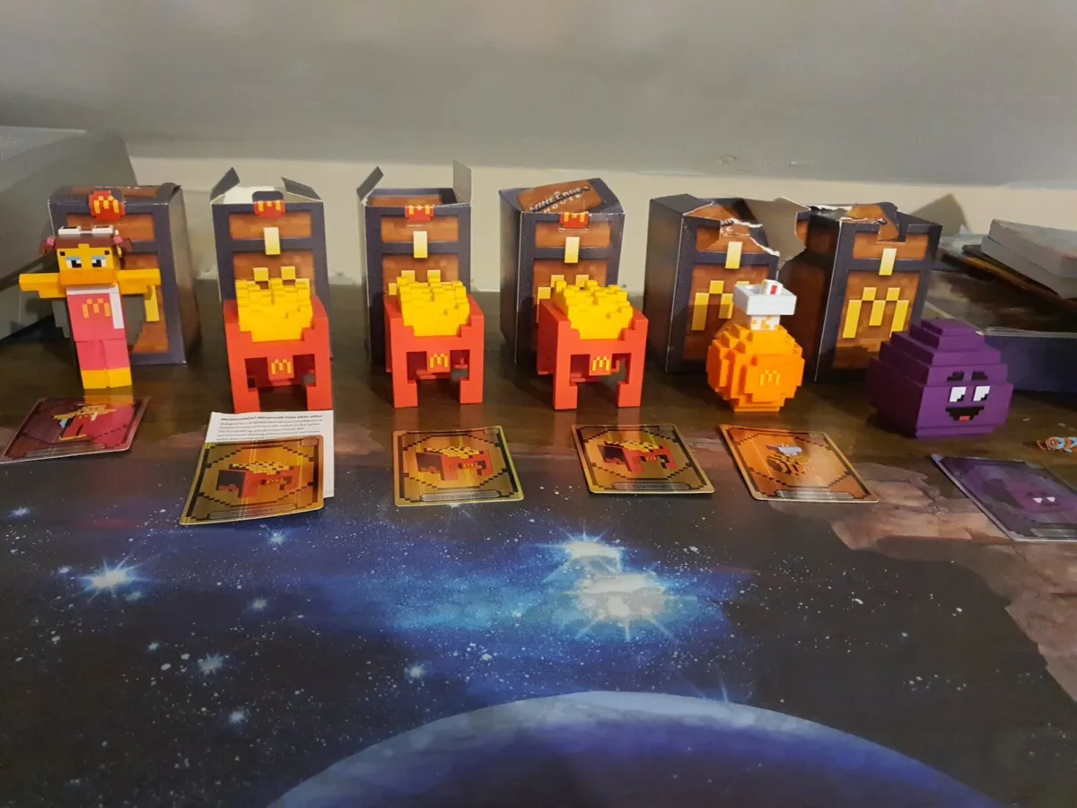 Mcdonald's adult minecraft toy and valid code - Image 4