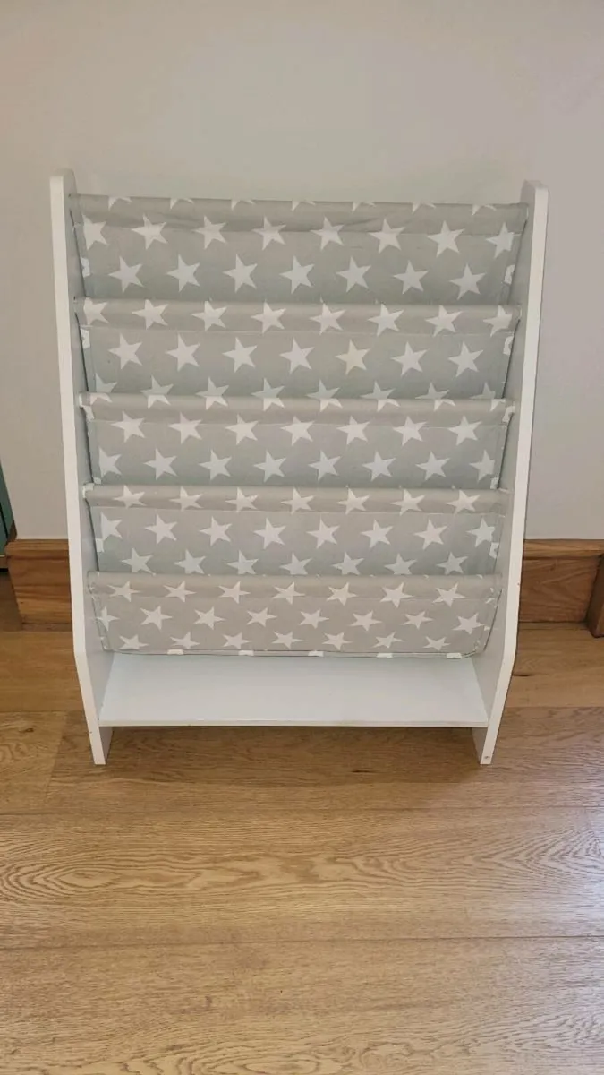 Wooden kids bookshelf - Image 3