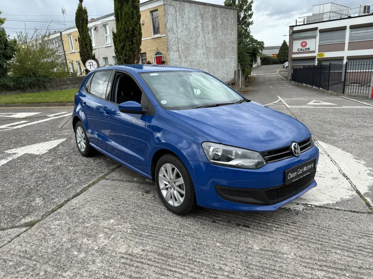 Volkswagen Polo 2012 Auto 20,000 kms - Image 4