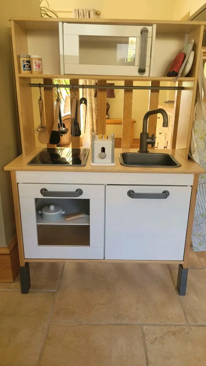 Toy wooden kitchen full with accessories - Image 1