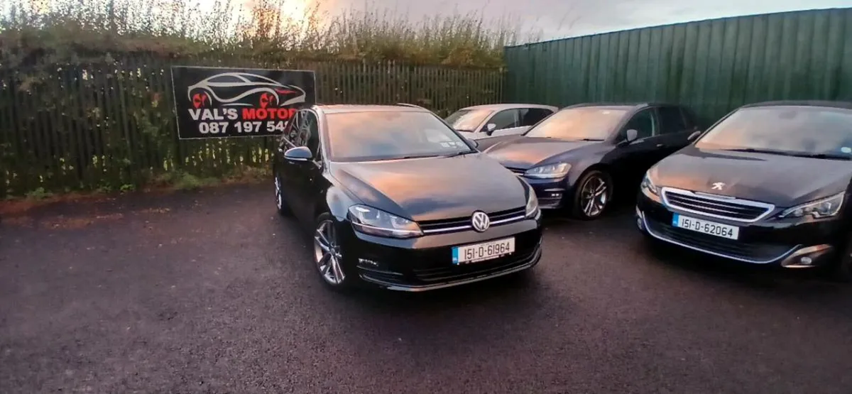 15 VW Golf 1,4 PETROL  Leather seats ,pan roof - Image 1