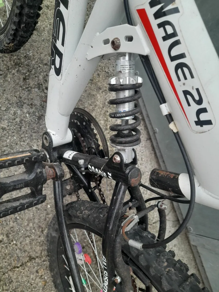 Bicycle - Image 3