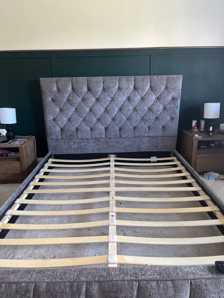 Bed frame - Image 3
