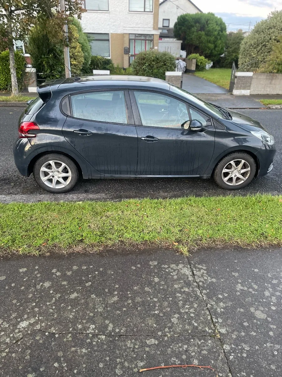 Peugeot 208 2016 petrol automatic NCT 03 27 - Image 1
