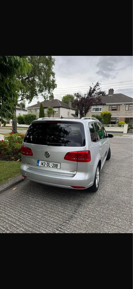 VW touran 1.6 TDI  7 seats  €5250 - Image 3