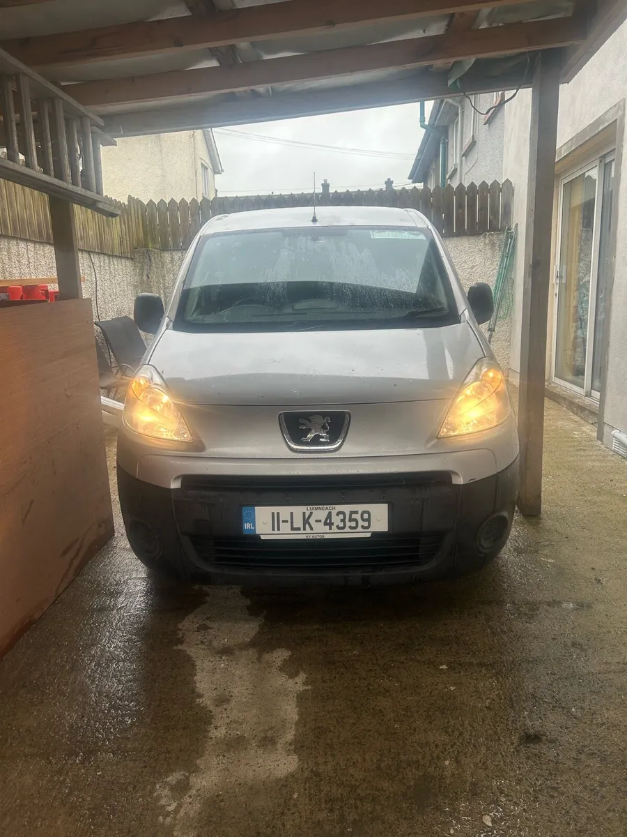 Peugeot Partner - Image 1