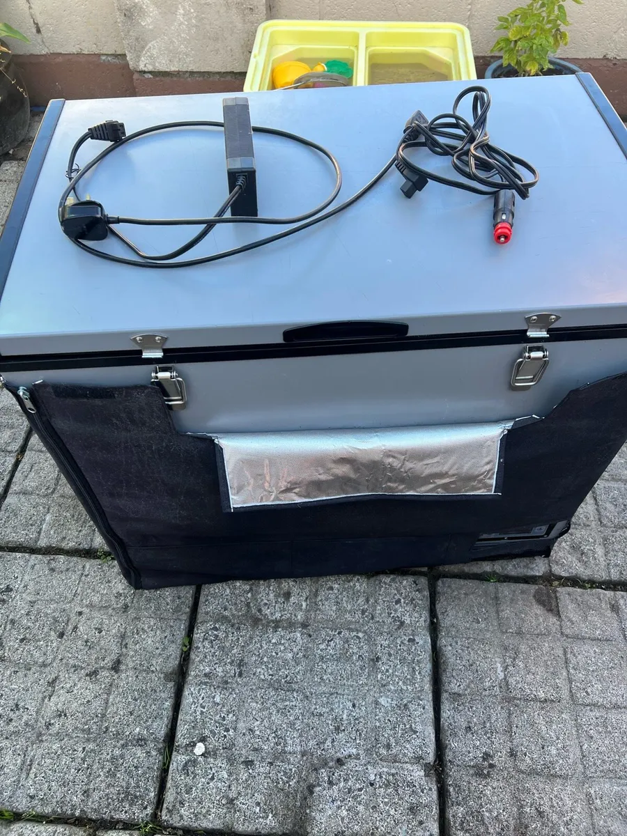 12v camper fridge - Image 2