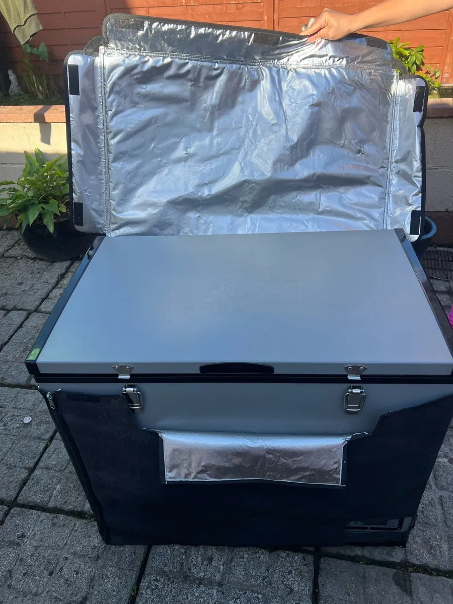 12v camper fridge - Image 4