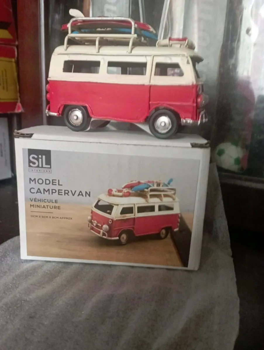 VINTAGE RETRO METAL SIL CAMPERVAN - Image 1