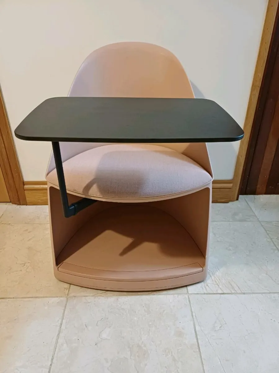 Arper Cila Go Chair with Wheels - Image 1