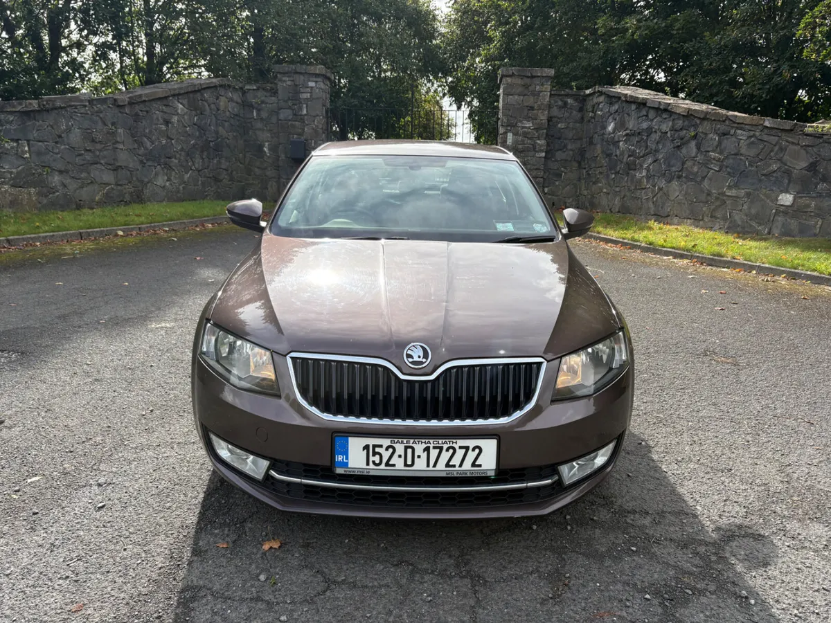 Skoda Octavia2015 2.0 Tdi Manual -Ideal Family car - Image 2