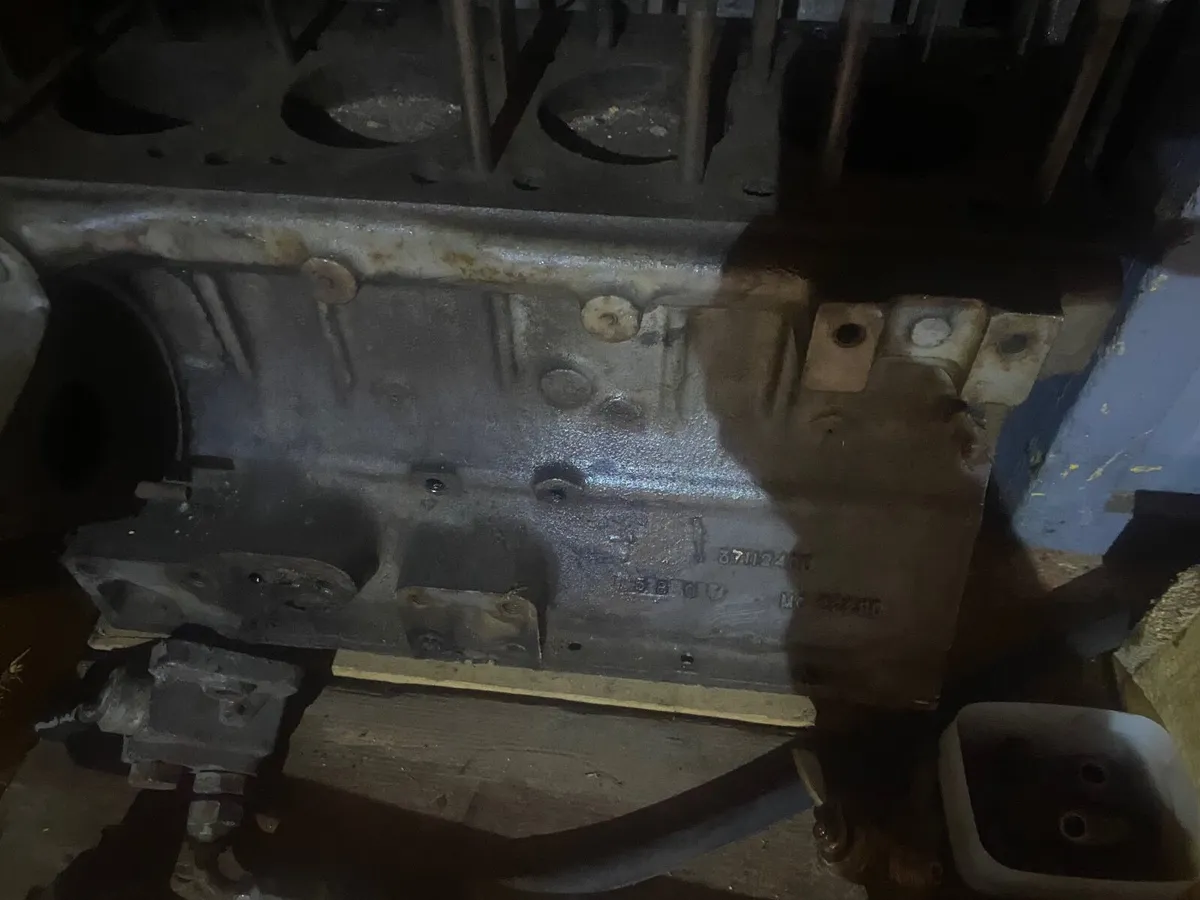 Perkins A4 107  Engine block - Image 1