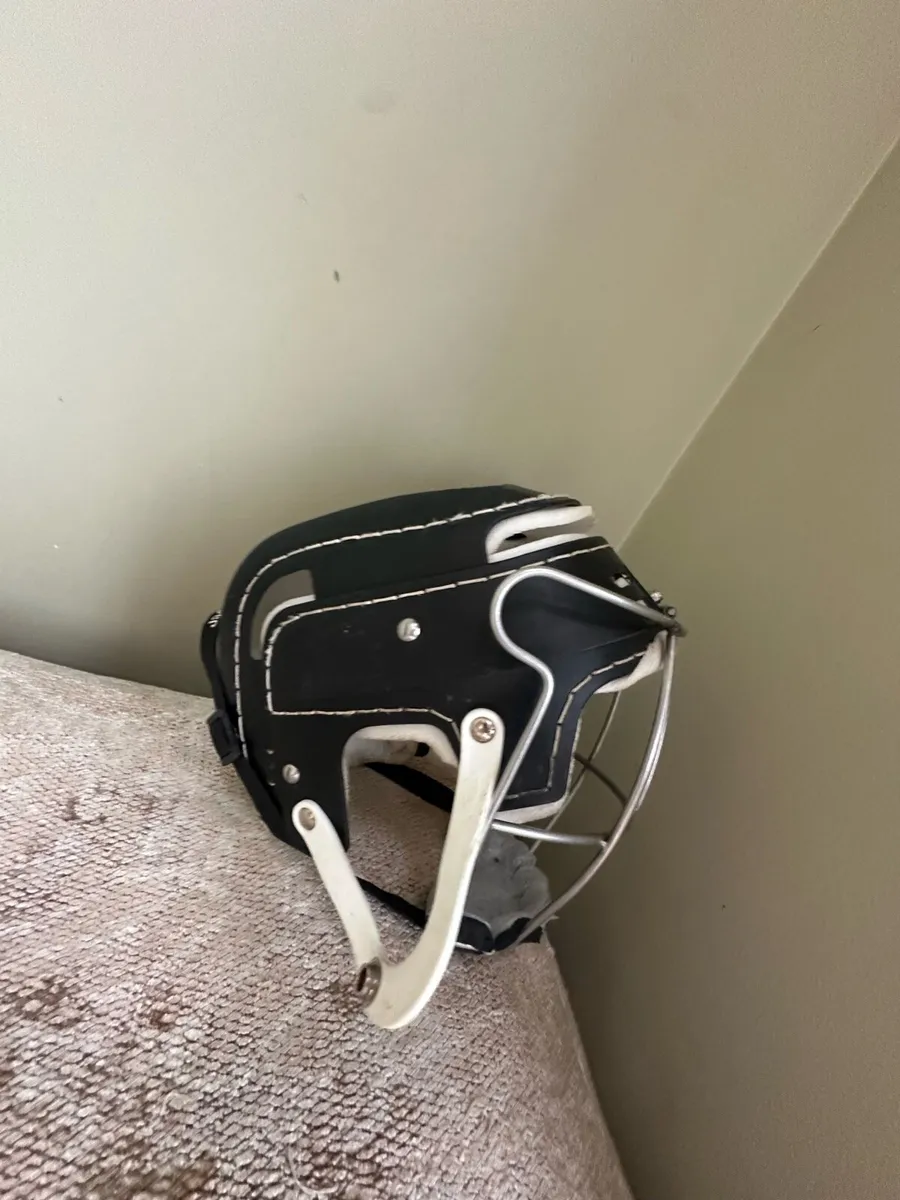 Cooper Helmet - Image 3