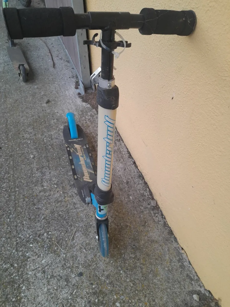Outdoor toys - Image 1