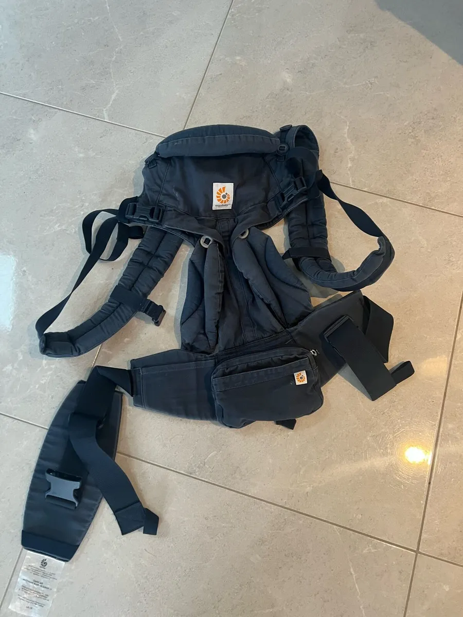 Ergo baby carrier - Image 2