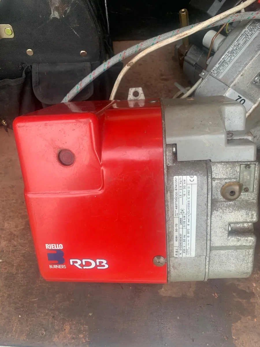 Oil fired burner - Image 1