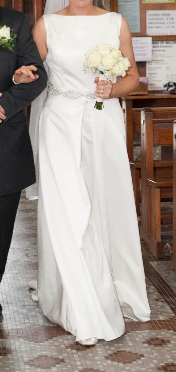 Wedding dress - Image 3