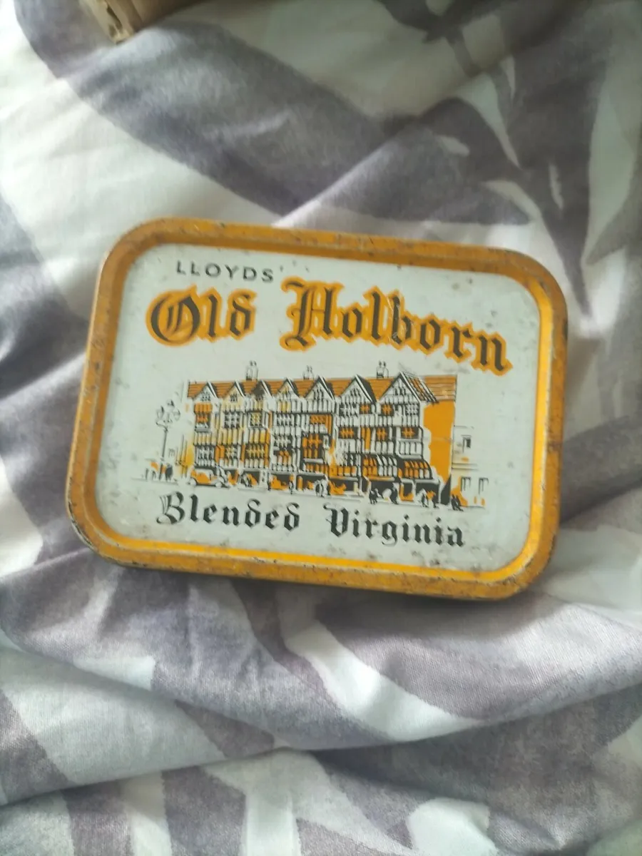 RARE OLD TIN  OLD HOLBORN VIRGINIA 1960S