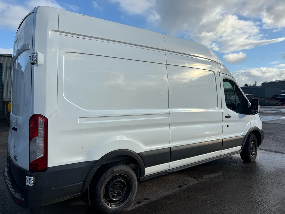 2015 ford transit - Image 2