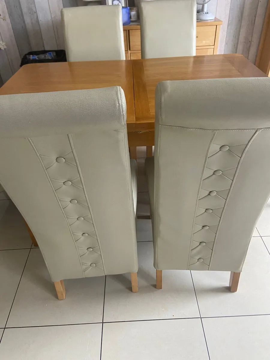 Dining table and chairs - Image 2