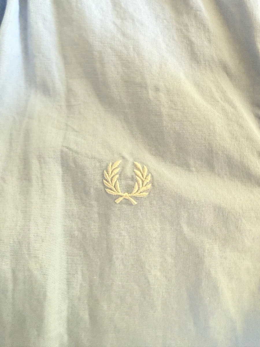 Fred Perry Medium Men’s Shirt Brand New - Image 3
