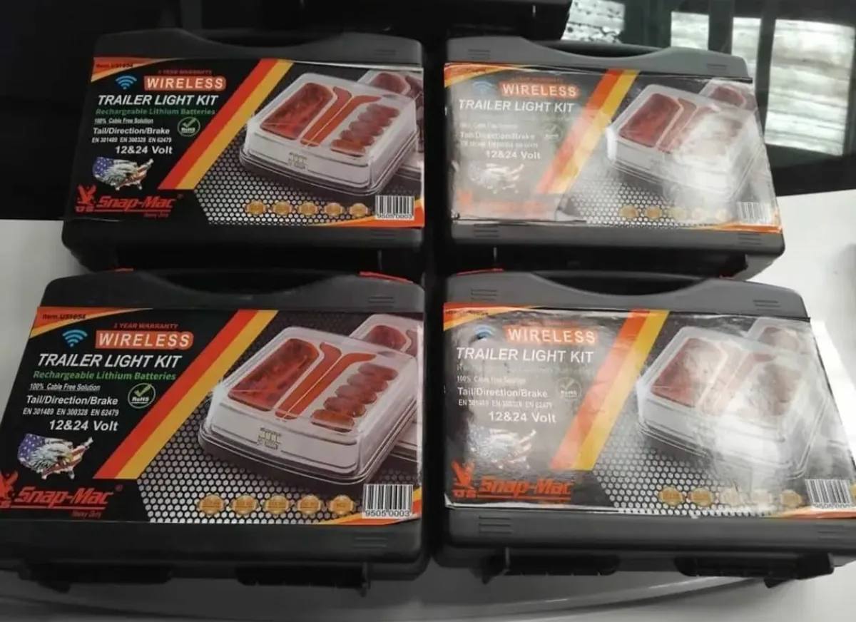 Magnetic Wireless Trailer Light Kit - Image 2